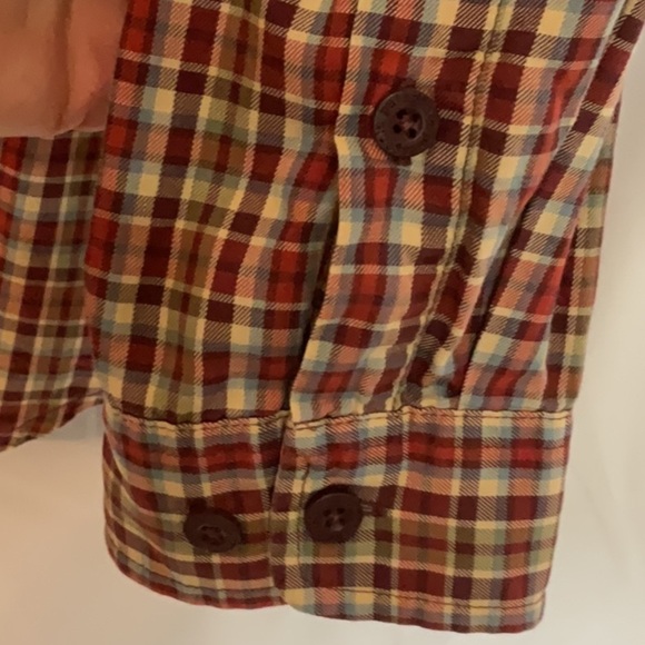 Patagonia plaid organic cotton button down size L - Picture 5 of 6
